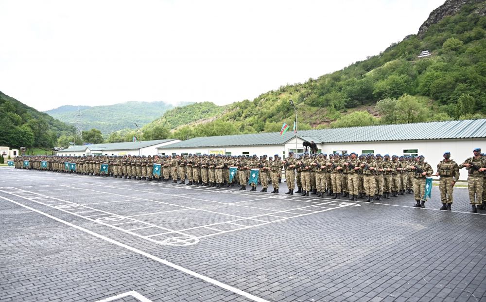 Президент Ильхам Алиев принял участие в открытии воинской части в Кяльбаджарском районе (ФОТО/ВИДЕО)