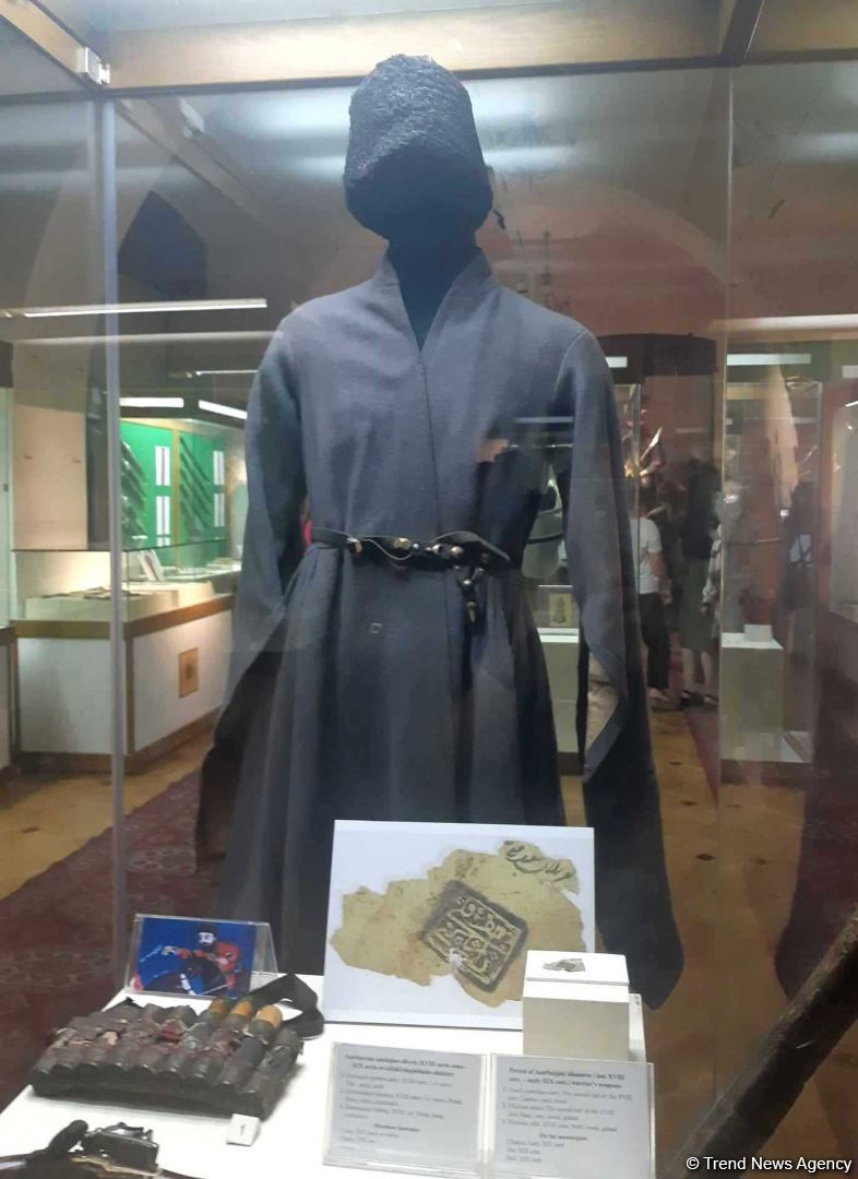 Мистическая красота азербайджанского оружия - в Баку открылась уникальная выставка (ФОТО)