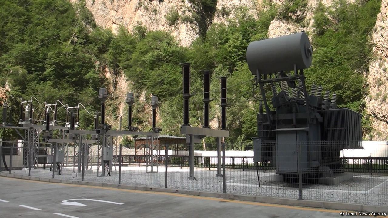 Представители медиа ознакомились с проводимыми в Кяльбаджаре и Лачине работами (ФОТО)