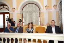 Чарующие звуки тара в Баку (ФОТО)