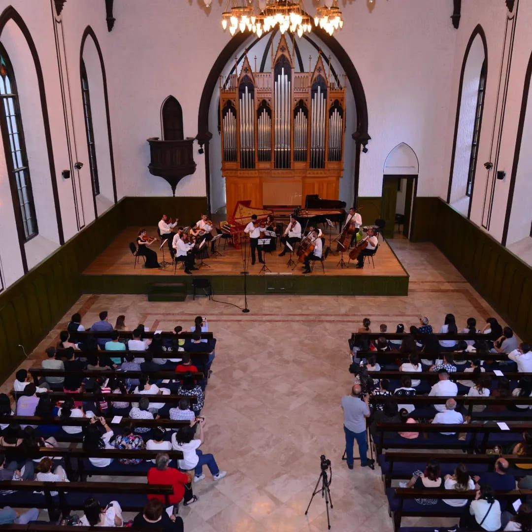 Вечная классика в летнем жарком Баку – открой окно и вдохни свежий воздух (ВИДЕО, ФОТО)