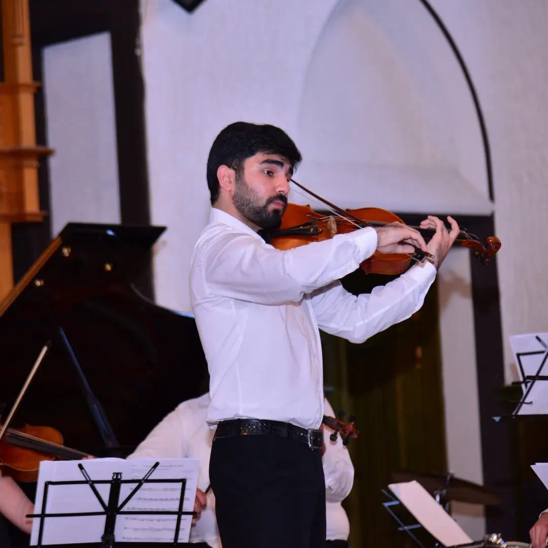 Вечная классика в летнем жарком Баку – открой окно и вдохни свежий воздух (ВИДЕО, ФОТО)