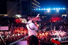 Фейерверк хитов, драйв и мощная энергетика: Концерт Jony в Баку - именно так выглядит сбывшаяся мечта (ФОТО)