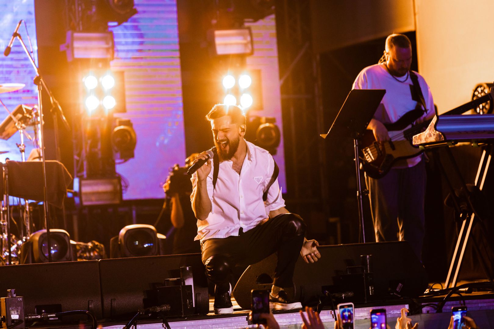 Фейерверк хитов, драйв и мощная энергетика: Концерт Jony в Баку - именно так выглядит сбывшаяся мечта (ФОТО)