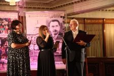 В Баку прошла церемония награждения лучших актеров театрального сезона (ФОТО)