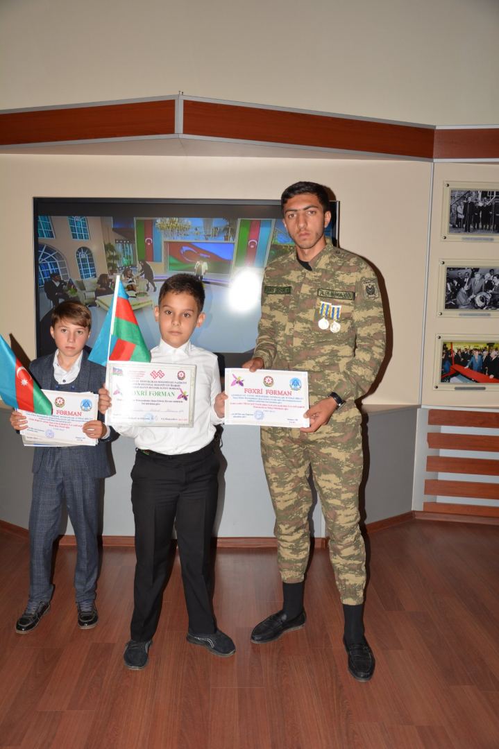 Этибар Гасанзаде представил проект "Шуша – вершина Победы" с участием героев Карабахской войны (ФОТО)