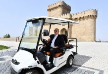 Президент Ильхам Алиев ознакомился с работами по благоустройству в поселке Рамана (ФОТО/ВИДЕО)