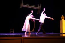 Кратковременная эйфория, веселая жизнь и лживое счастье… Как в Баку зашкаливают эмоции (ФОТО)