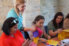 Впервые в Азербайджане! В Ичеришехер прошло шествие с огромным лоскутным полотном (ФОТО/ВИДЕО)