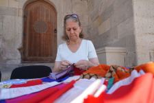 Впервые в Азербайджане! В Ичеришехер прошло шествие с огромным лоскутным полотном (ФОТО/ВИДЕО)