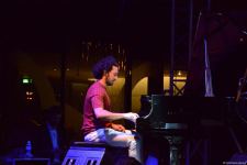 В Парке Центра Гейдара Алиева состоялось феерическое открытие IV Международных бакинских летних дней джаза (ФОТО)