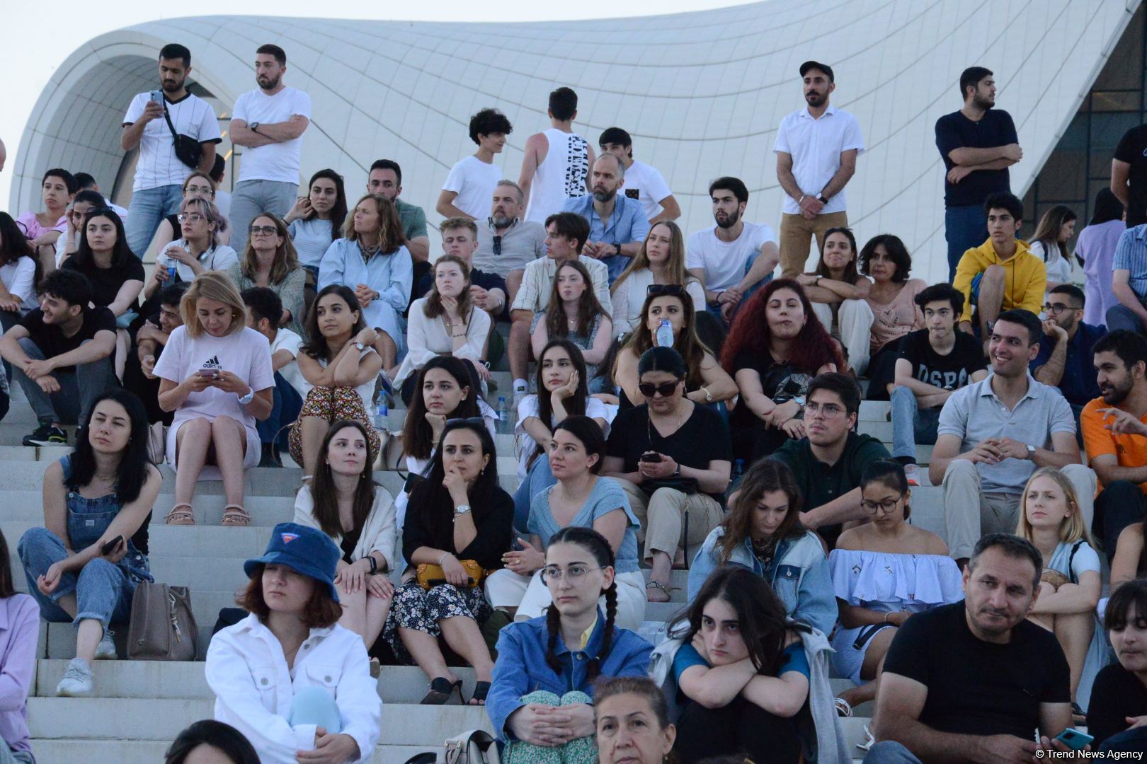 В Парке Центра Гейдара Алиева состоялось феерическое открытие IV Международных бакинских летних дней джаза (ФОТО)