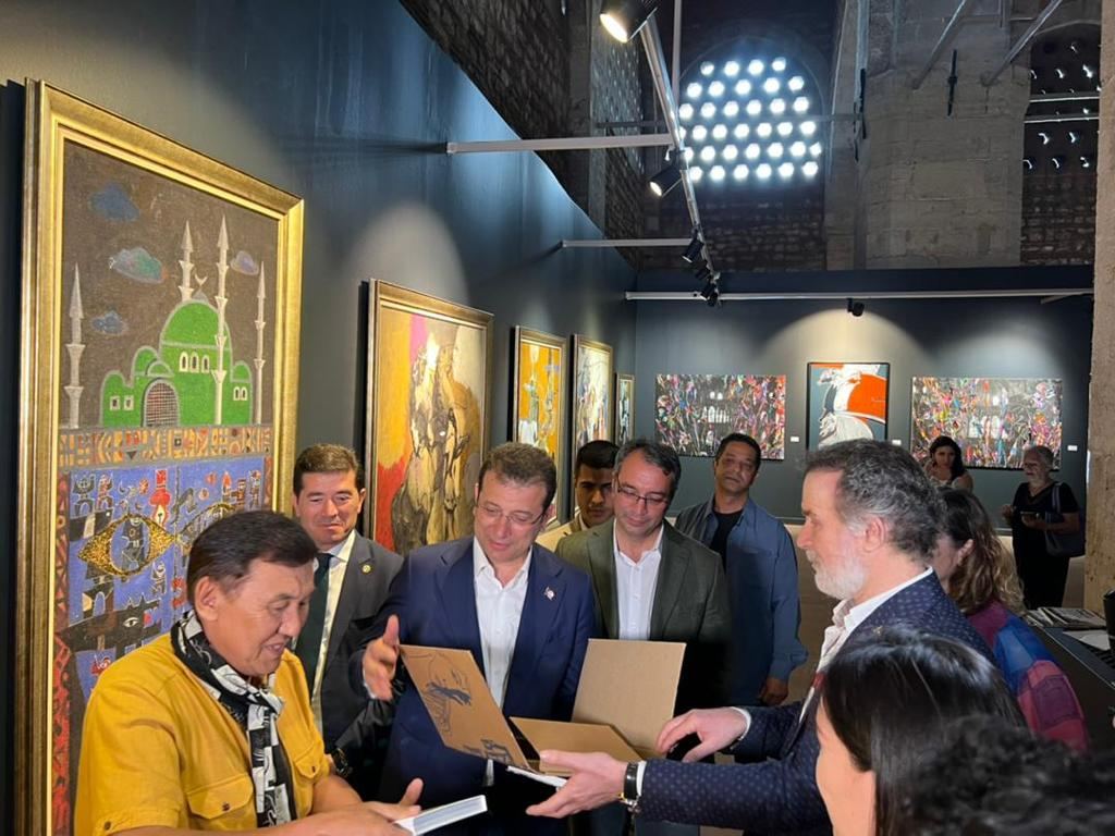 Сакит Мамедов рассказал о первой грандиозной выставке RESMIN TÜRKÇERSİ именитых мастеров тюркского мира в Стамбуле (ВИДЕО, ФОТО)