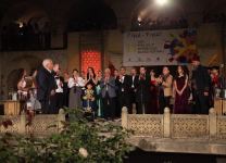 Бывший муж на коленях, но Севиль не верит мольбам о прощении, уверениям в любви – драма в Шеки (ФОТО/ВИДЕО)