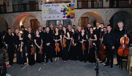 Бывший муж на коленях, но Севиль не верит мольбам о прощении, уверениям в любви – драма в Шеки (ФОТО/ВИДЕО)