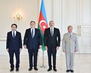 Президент Ильхам Алиев принял верительные грамоты новоназначенного посла Чешской Республики в Азербайджане (ФОТО/ВИДЕО)