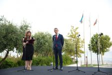 Франция продолжает оказывать техподдержку Азербайджану в процессе разминирования - посол (ФОТО)