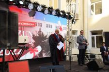 В Азербайджанском университете языков состоялась церемония вручения дипломов выпускникам (ФОТО)