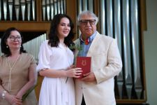 В Бакинской музыкальной академии прошел праздничный вечер выпускников (ФОТО)