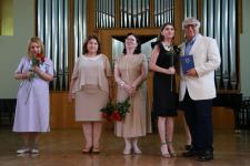 В Бакинской музыкальной академии прошел праздничный вечер выпускников (ФОТО)