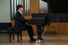 В Бакинской музыкальной академии прошел праздничный вечер выпускников (ФОТО)