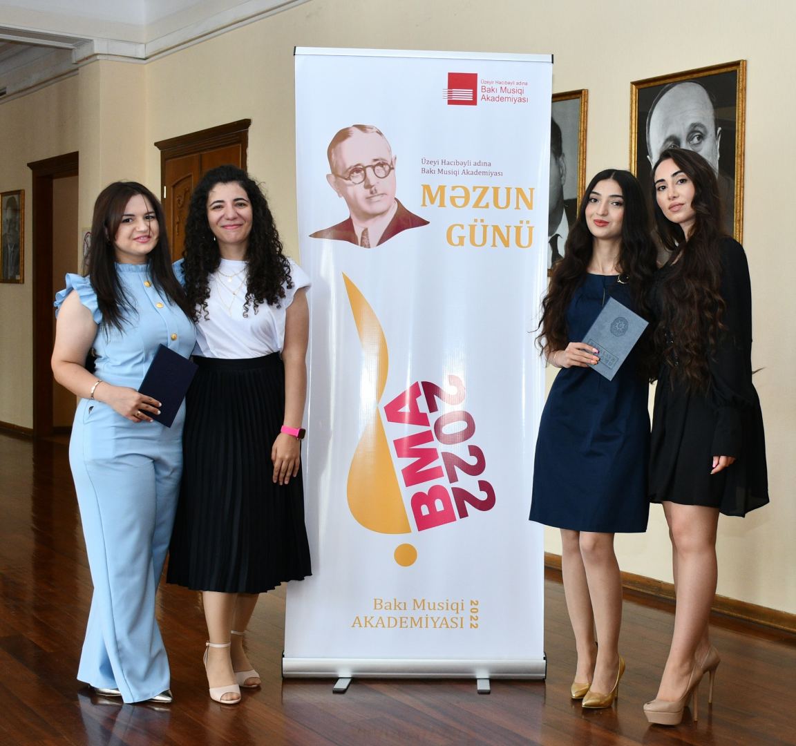 В Бакинской музыкальной академии прошел праздничный вечер выпускников (ФОТО)