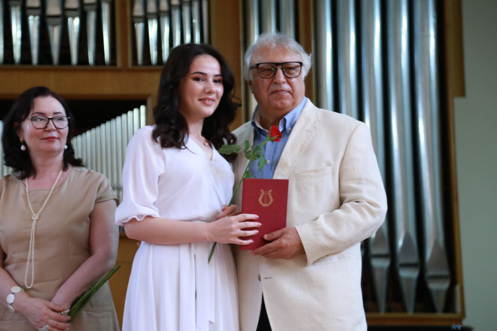 В Бакинской музыкальной академии прошел праздничный вечер выпускников (ФОТО)