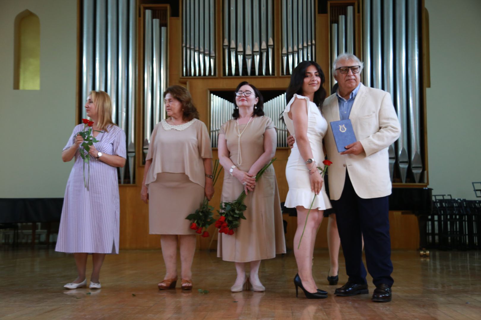 В Бакинской музыкальной академии прошел праздничный вечер выпускников (ФОТО)