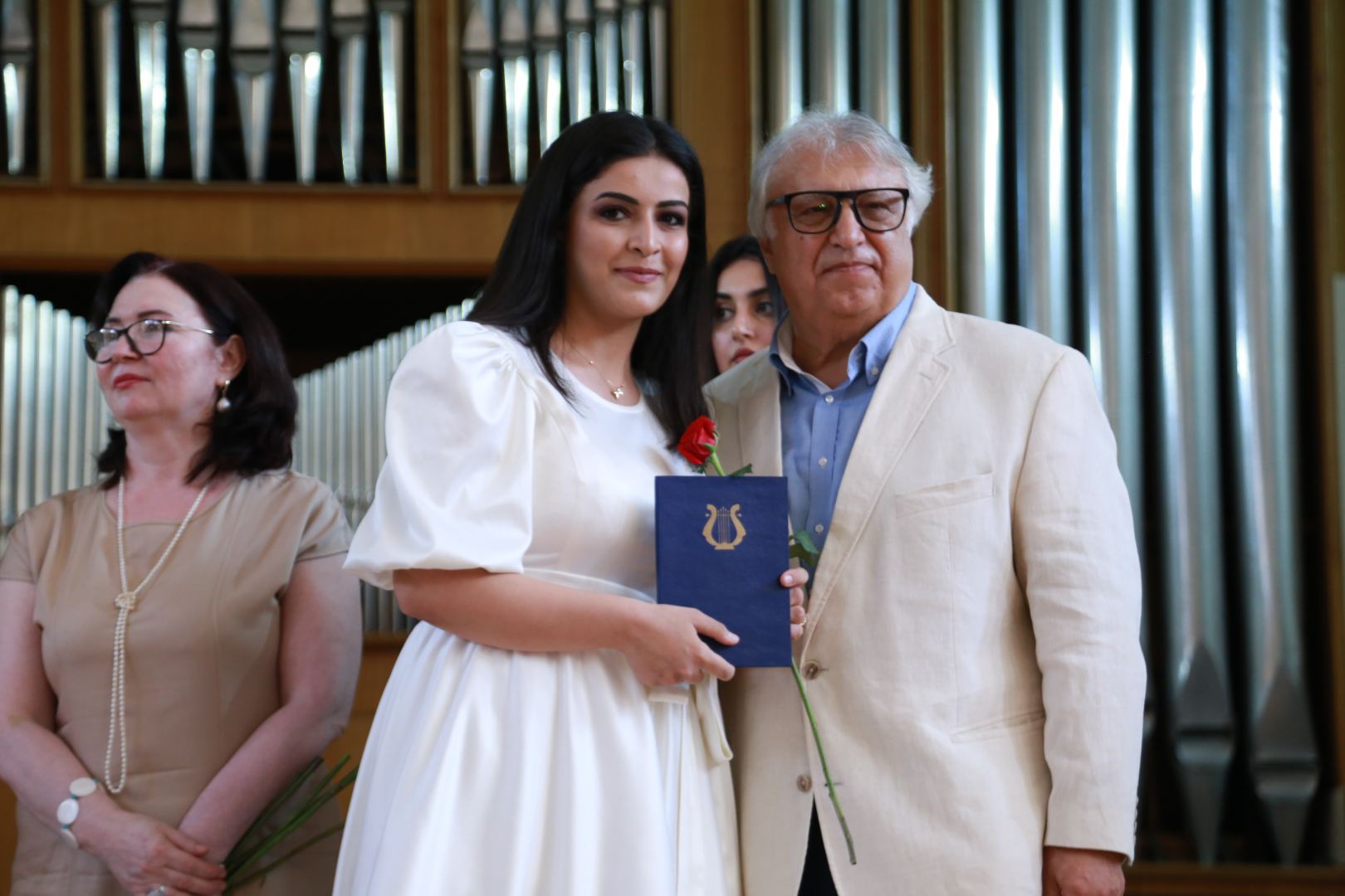 В Бакинской музыкальной академии прошел праздничный вечер выпускников (ФОТО)