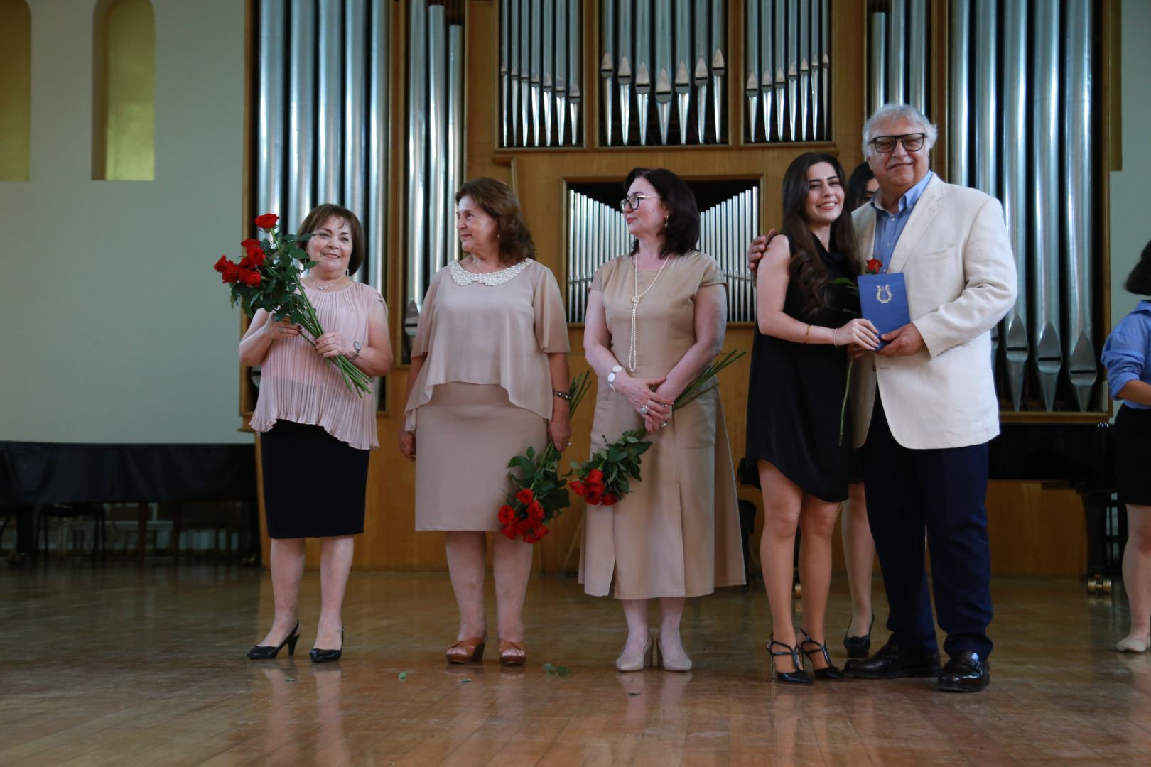 В Бакинской музыкальной академии прошел праздничный вечер выпускников (ФОТО)