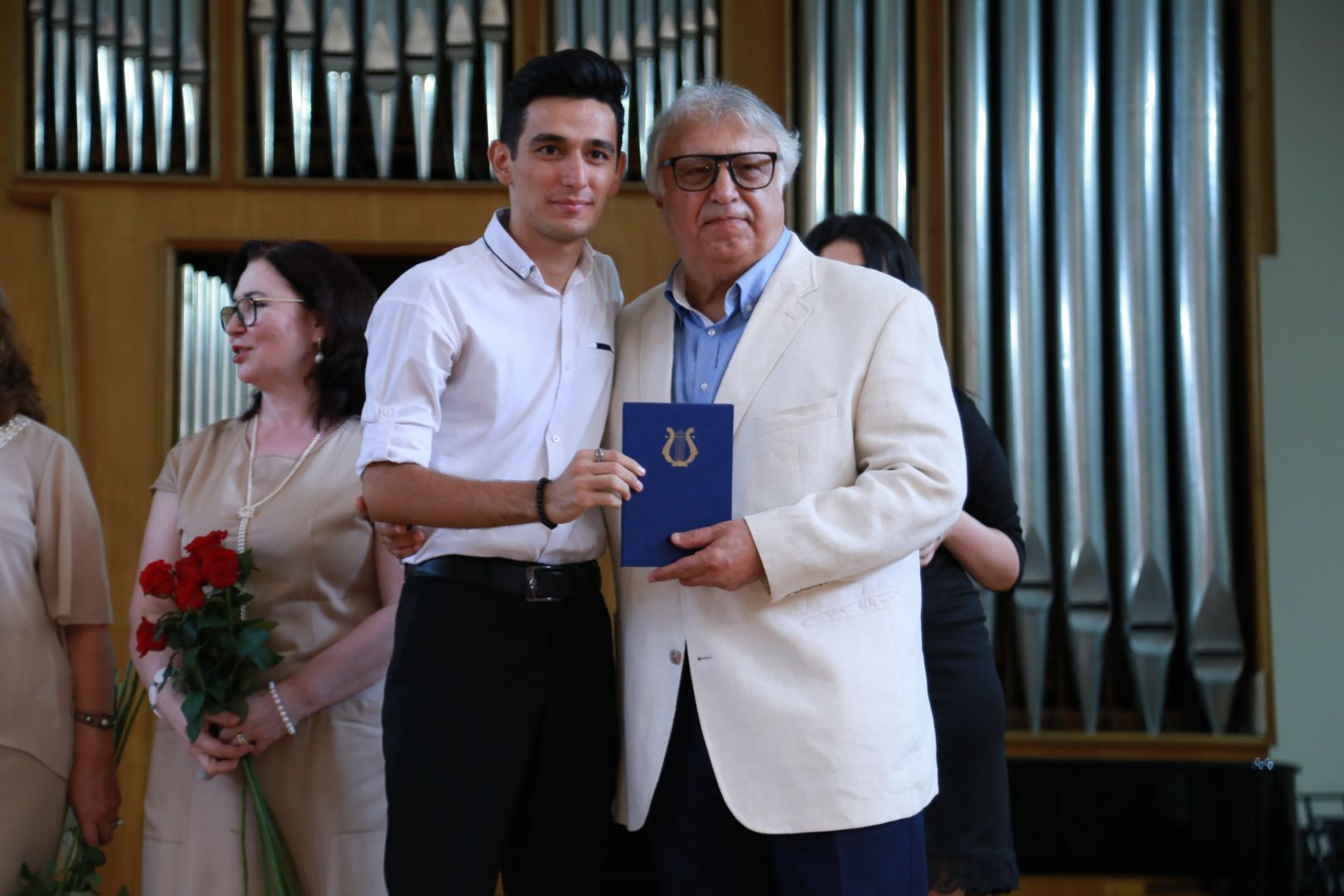 В Бакинской музыкальной академии прошел праздничный вечер выпускников (ФОТО)