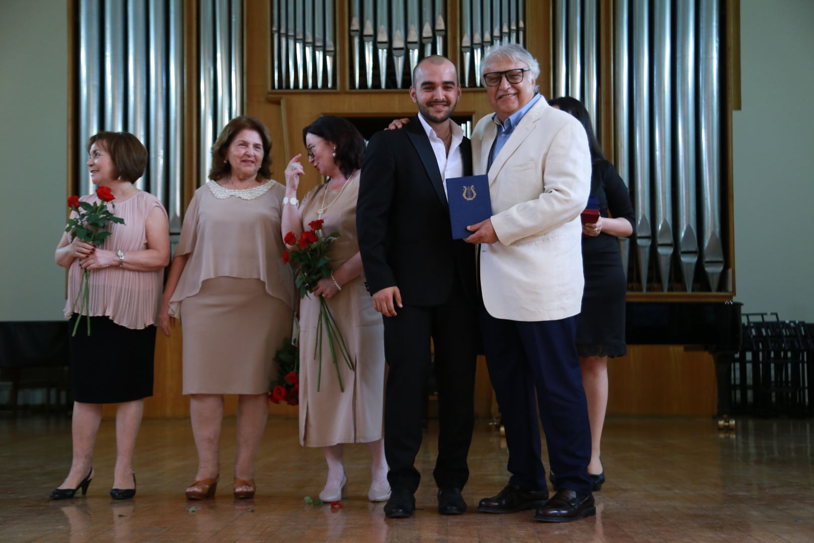 В Бакинской музыкальной академии прошел праздничный вечер выпускников (ФОТО)