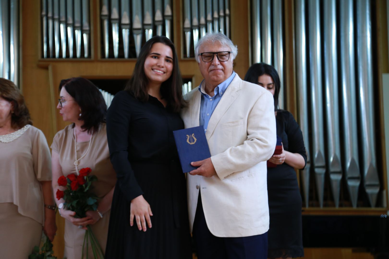 В Бакинской музыкальной академии прошел праздничный вечер выпускников (ФОТО)