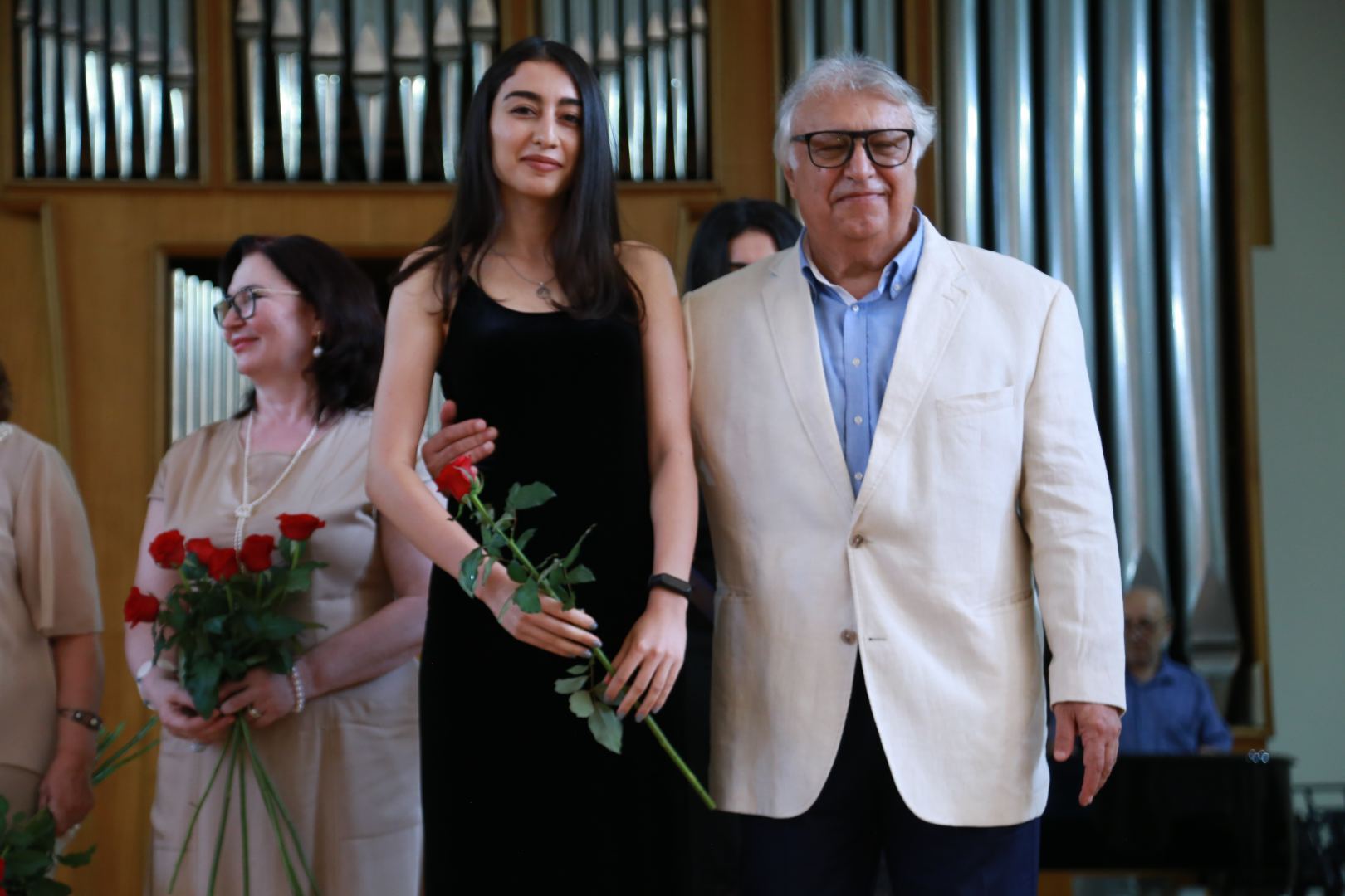 В Бакинской музыкальной академии прошел праздничный вечер выпускников (ФОТО)