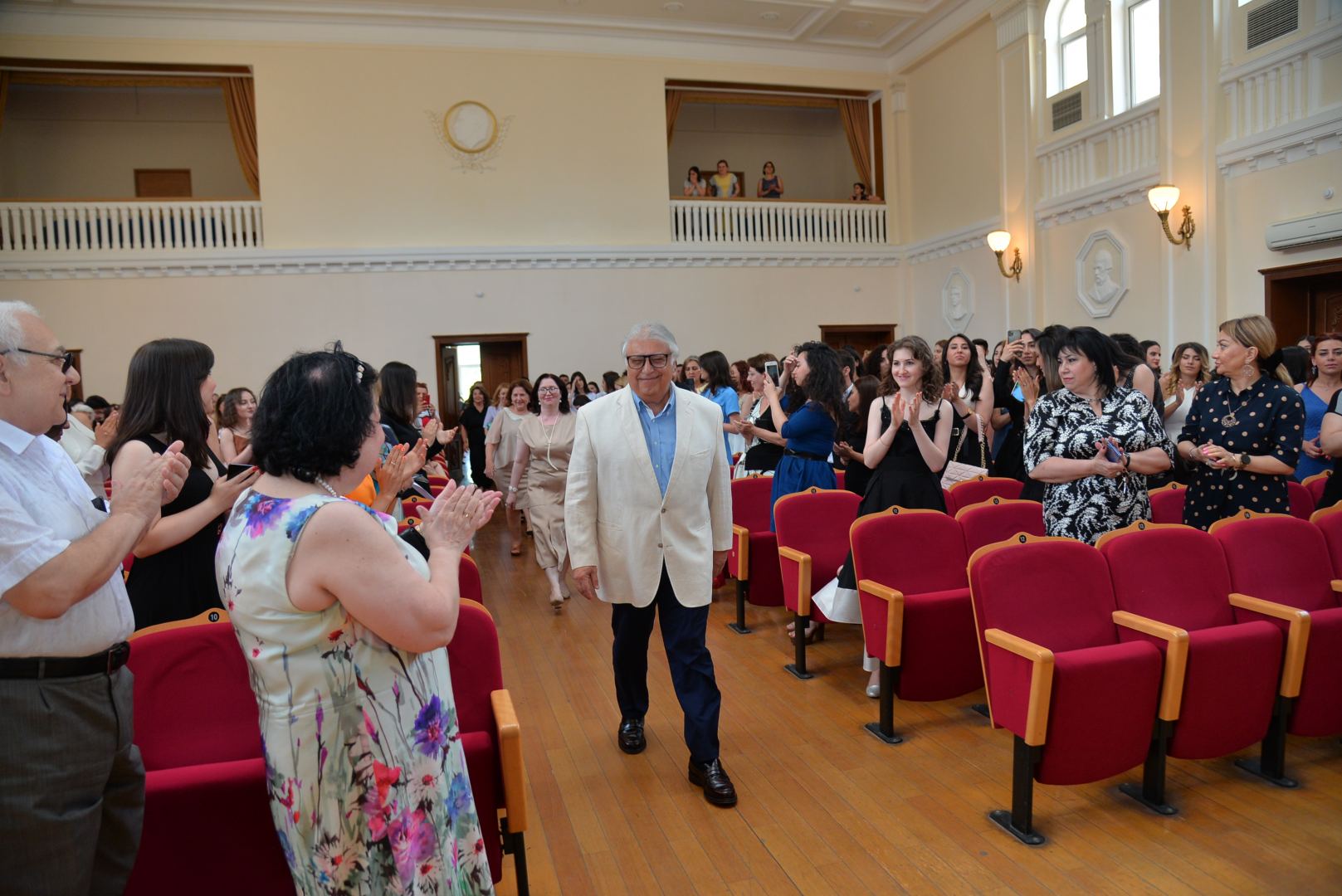 В Бакинской музыкальной академии прошел праздничный вечер выпускников (ФОТО)
