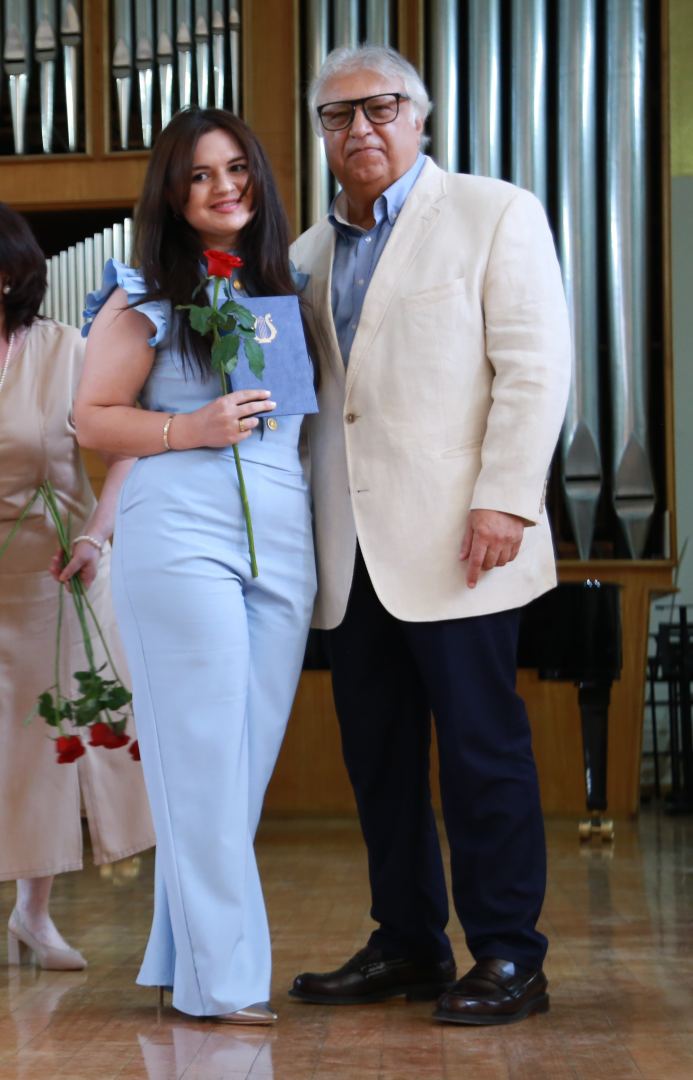 В Бакинской музыкальной академии прошел праздничный вечер выпускников (ФОТО)