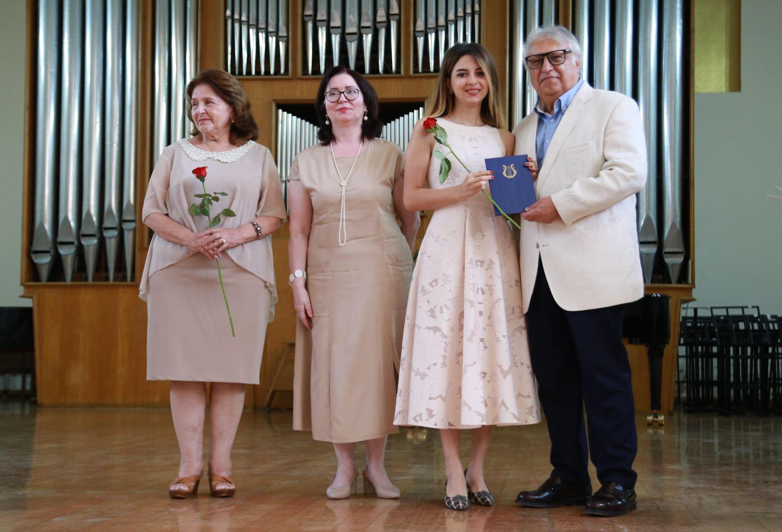 В Бакинской музыкальной академии прошел праздничный вечер выпускников (ФОТО)