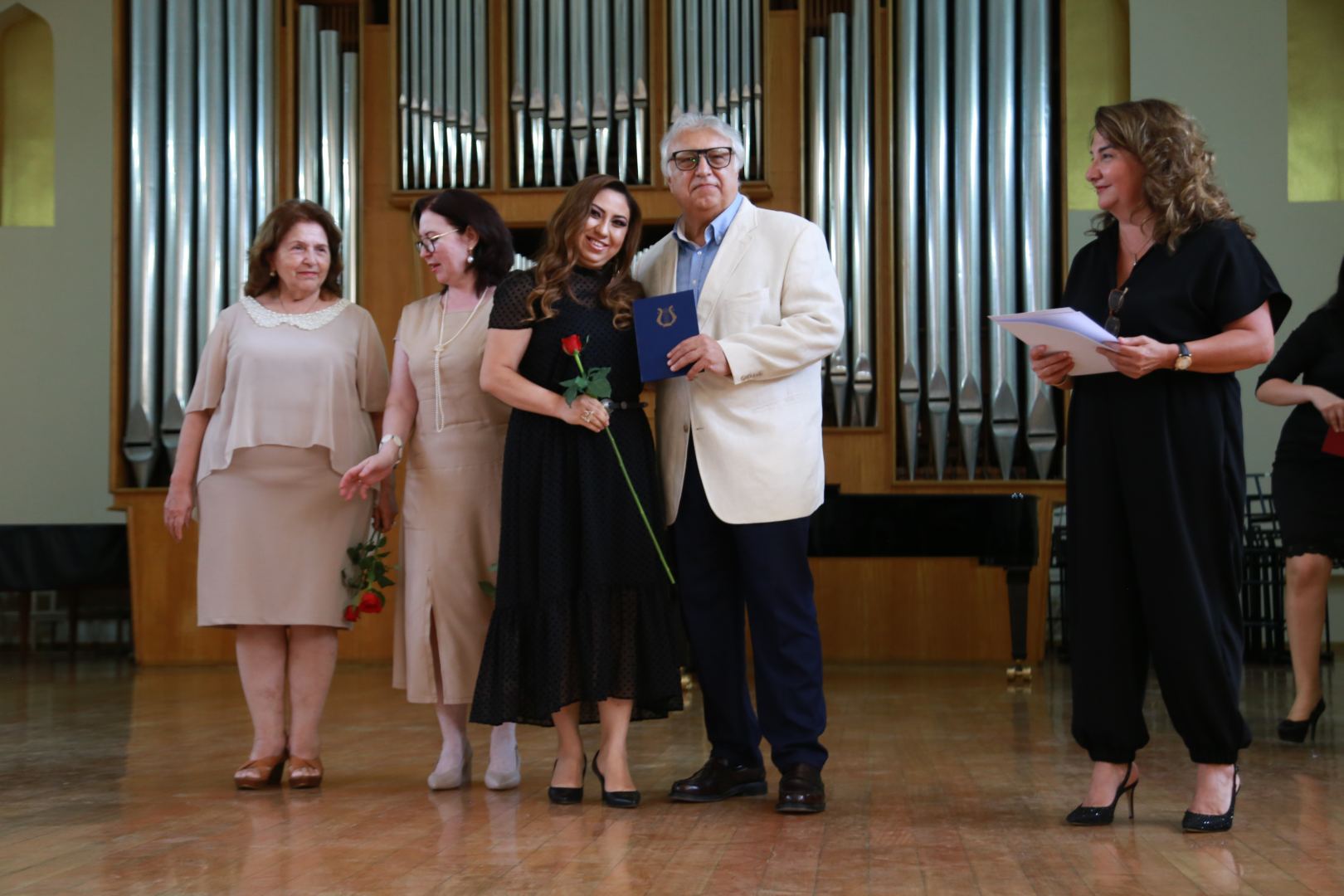 В Бакинской музыкальной академии прошел праздничный вечер выпускников (ФОТО)