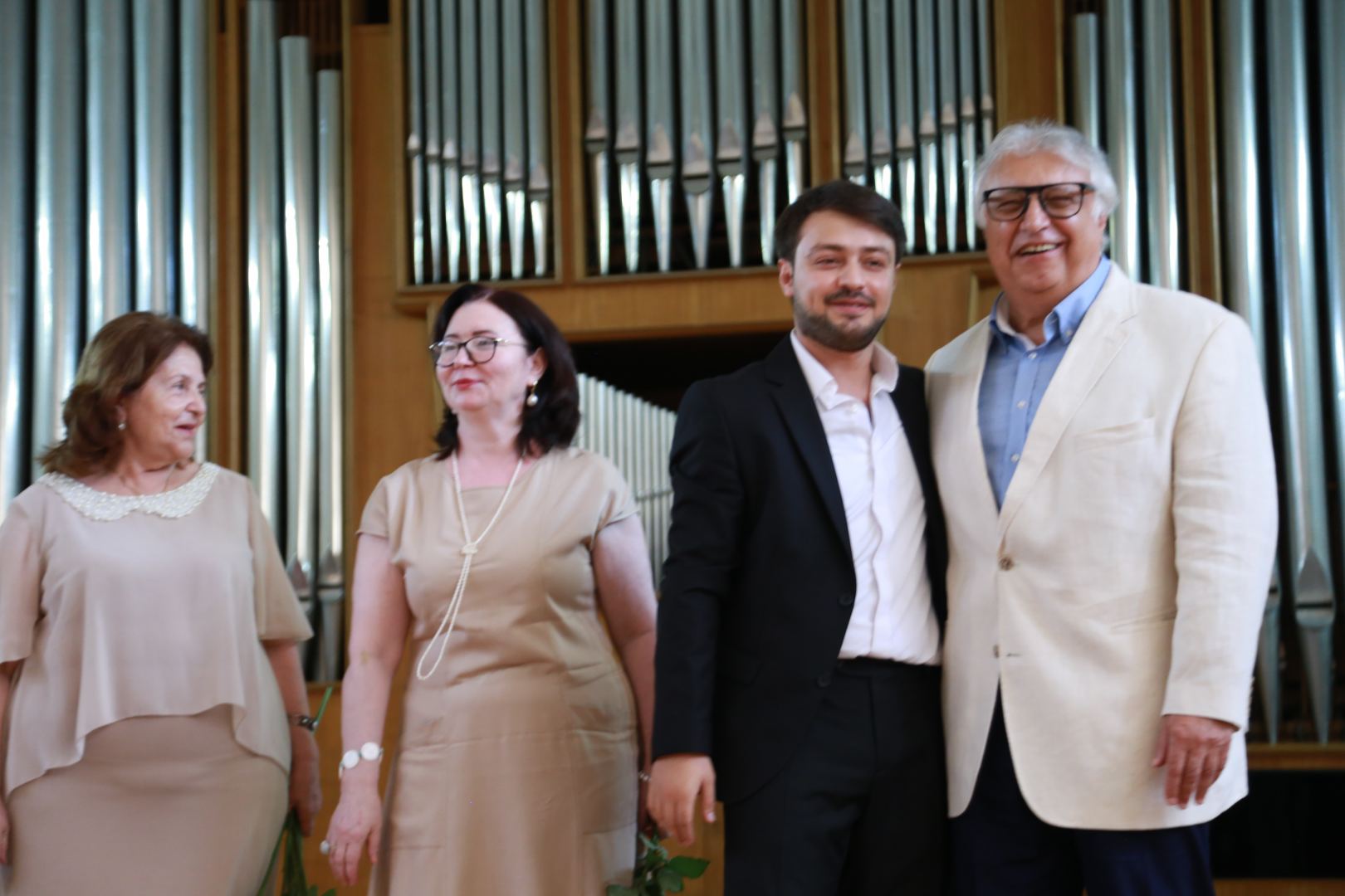 В Бакинской музыкальной академии прошел праздничный вечер выпускников (ФОТО)
