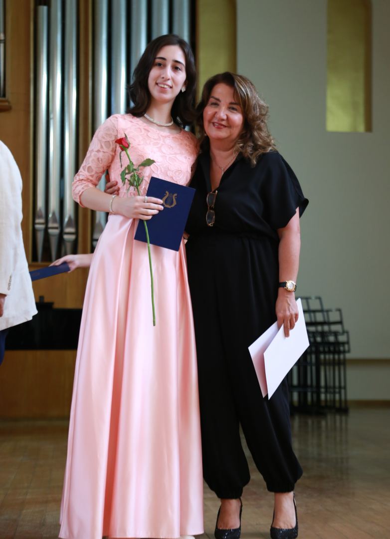 В Бакинской музыкальной академии прошел праздничный вечер выпускников (ФОТО)