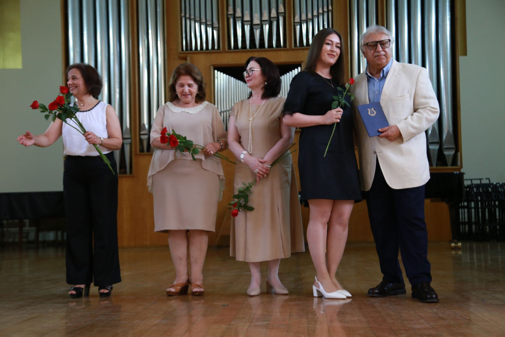 В Бакинской музыкальной академии прошел праздничный вечер выпускников (ФОТО)