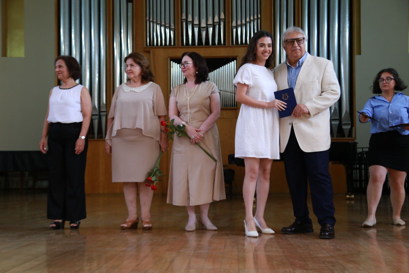 В Бакинской музыкальной академии прошел праздничный вечер выпускников (ФОТО)