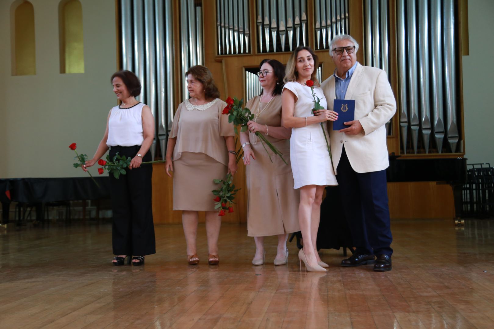 В Бакинской музыкальной академии прошел праздничный вечер выпускников (ФОТО)