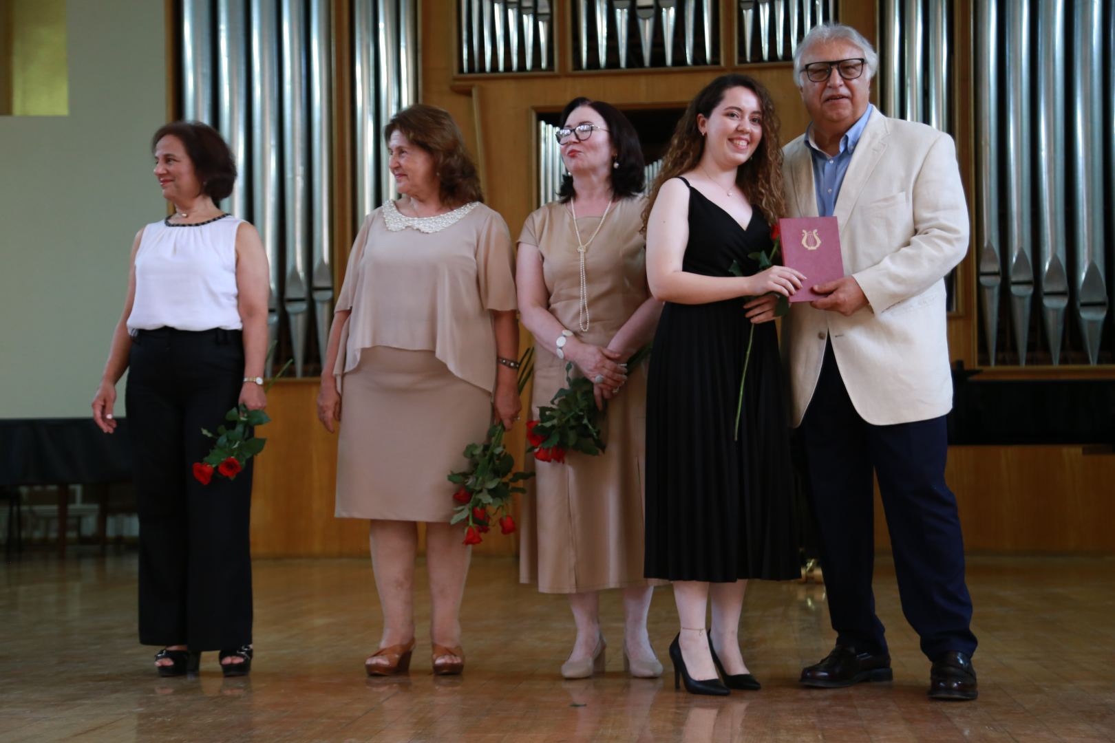 В Бакинской музыкальной академии прошел праздничный вечер выпускников (ФОТО)