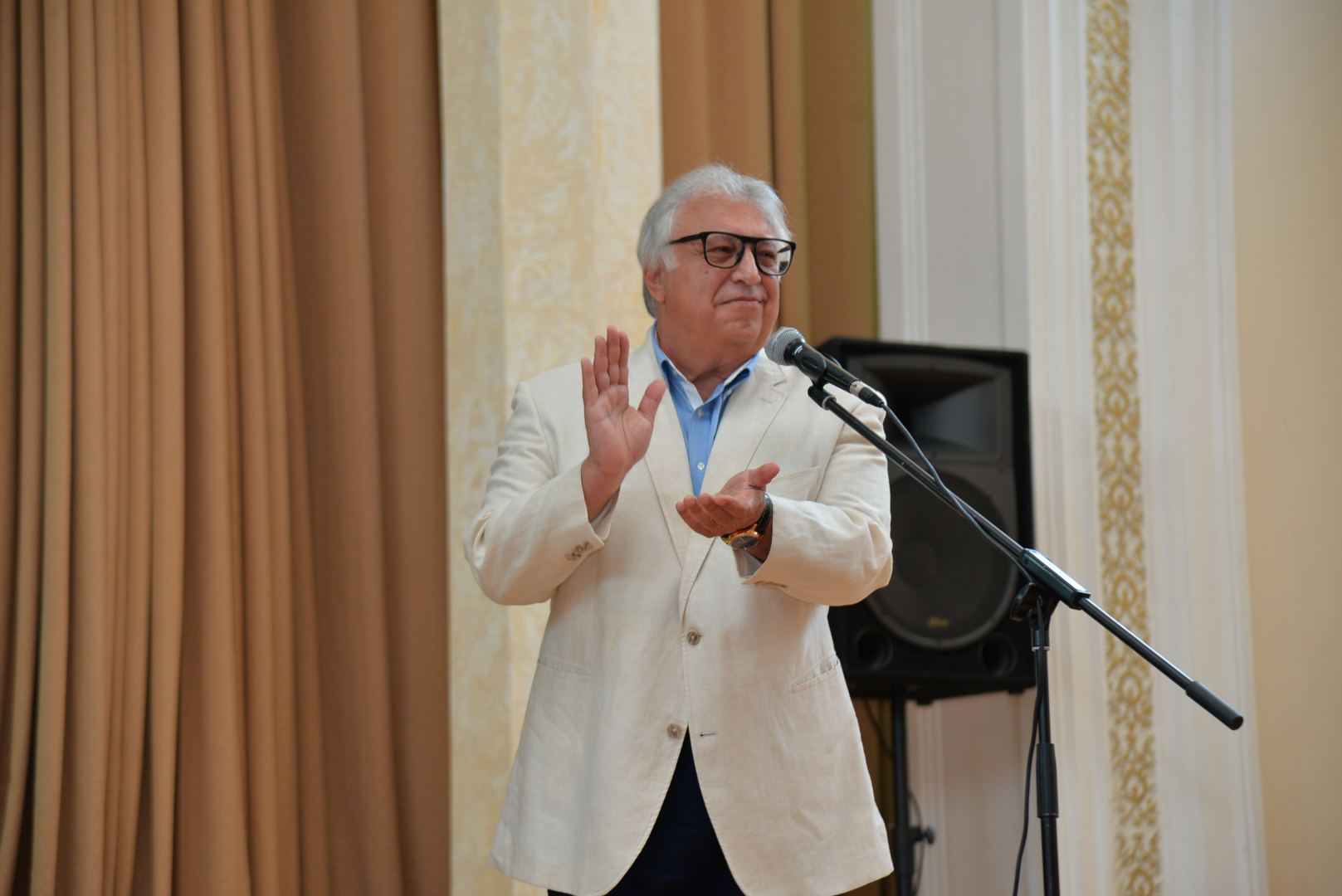 В Бакинской музыкальной академии прошел праздничный вечер выпускников (ФОТО)