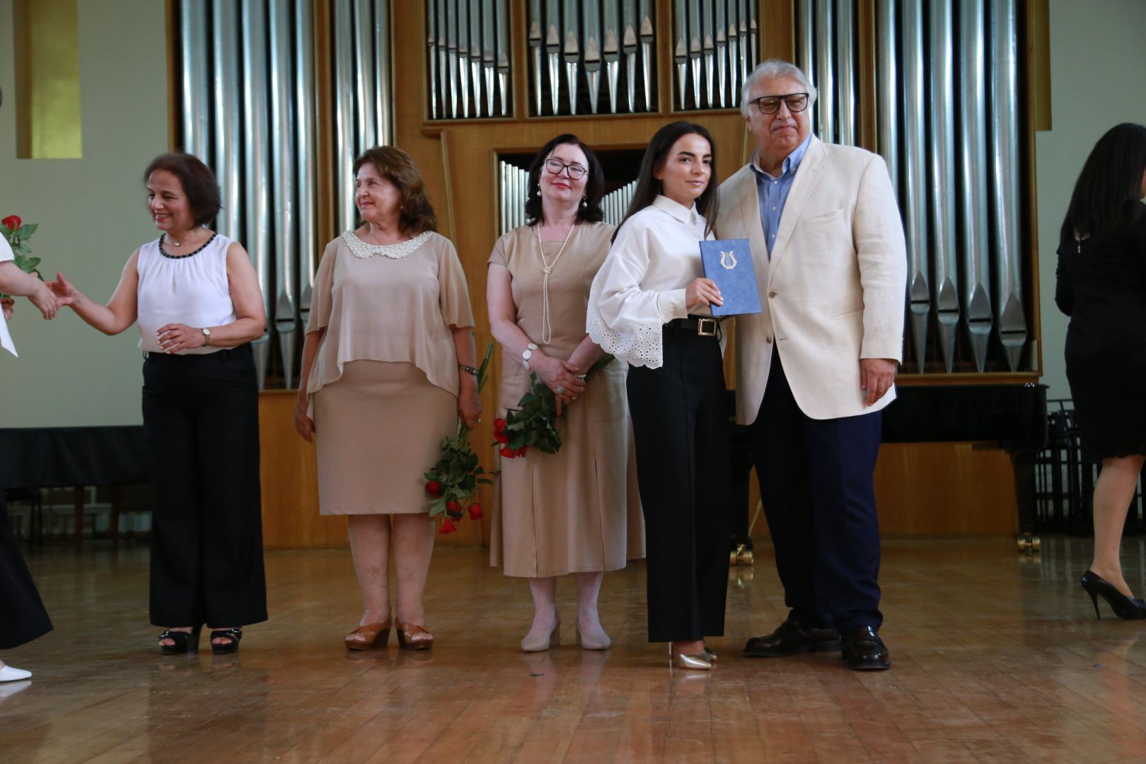 В Бакинской музыкальной академии прошел праздничный вечер выпускников (ФОТО)