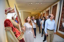 Зарубежные участники Международного медиа-форума посетили Центр Гейдара Алиева в Баку (ФОТО)