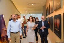 Зарубежные участники Международного медиа-форума посетили Центр Гейдара Алиева в Баку (ФОТО)
