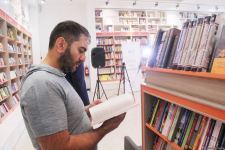 В мире книг с азербайджанскими телеведущими и журналистами (ФОТО)