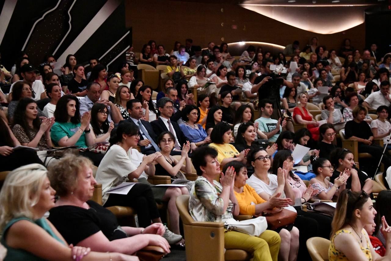 Friendship Year. Всемирно известный музыкант исполнил гимн Азербайджана (ВИДЕО, ФОТО)